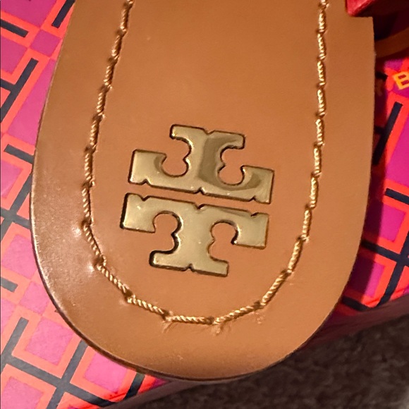 Tory Burch Red and Gold Sandals - Picture 4 of 7